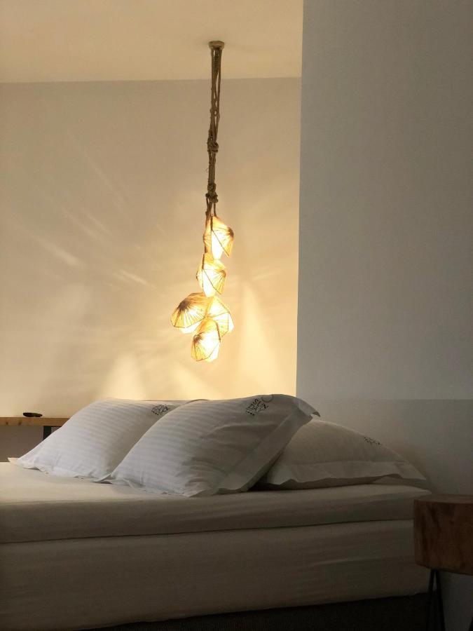 ניאה סטירה Sunday Boutique Hotel מראה חיצוני תמונה