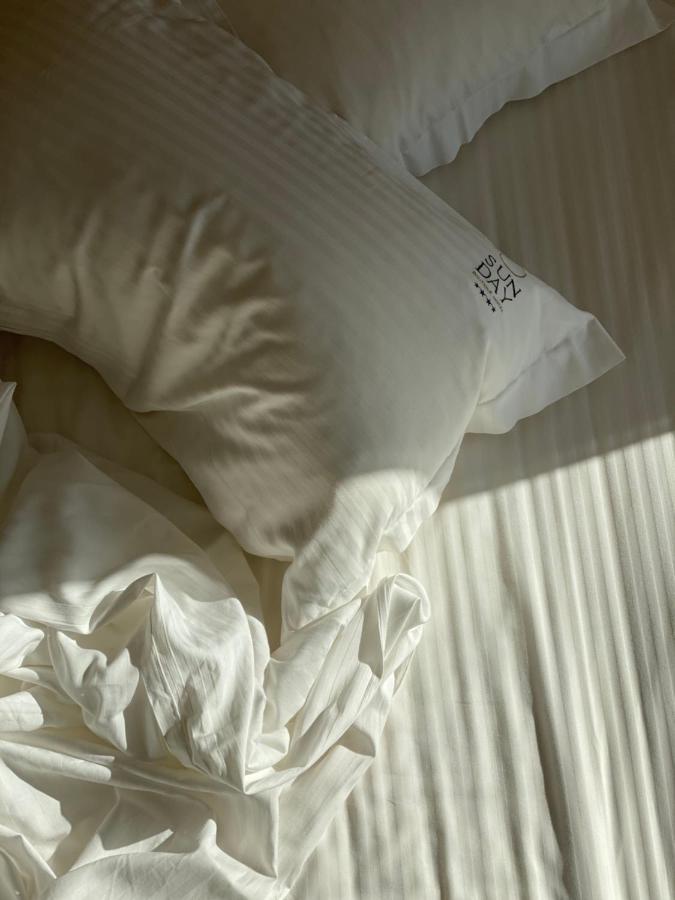 ניאה סטירה Sunday Boutique Hotel מראה חיצוני תמונה